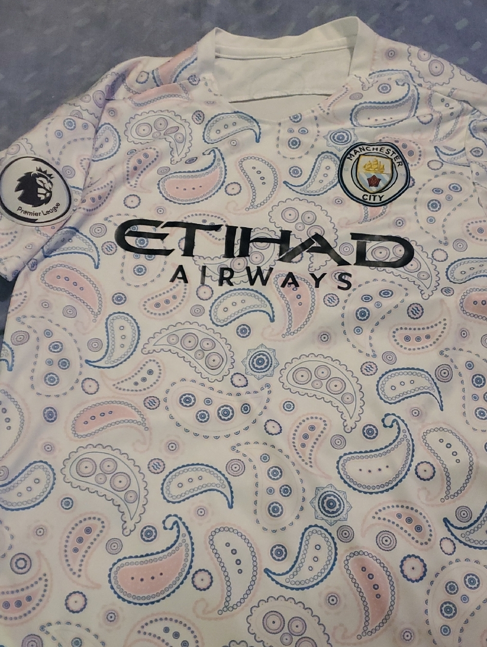 Manchester City Paisley Short-Sleeve Jersey - White with Blue & Pink Accents